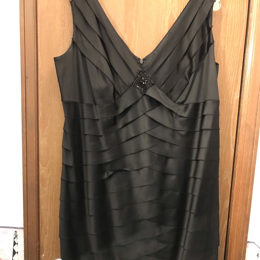 Black bandage tiered dress